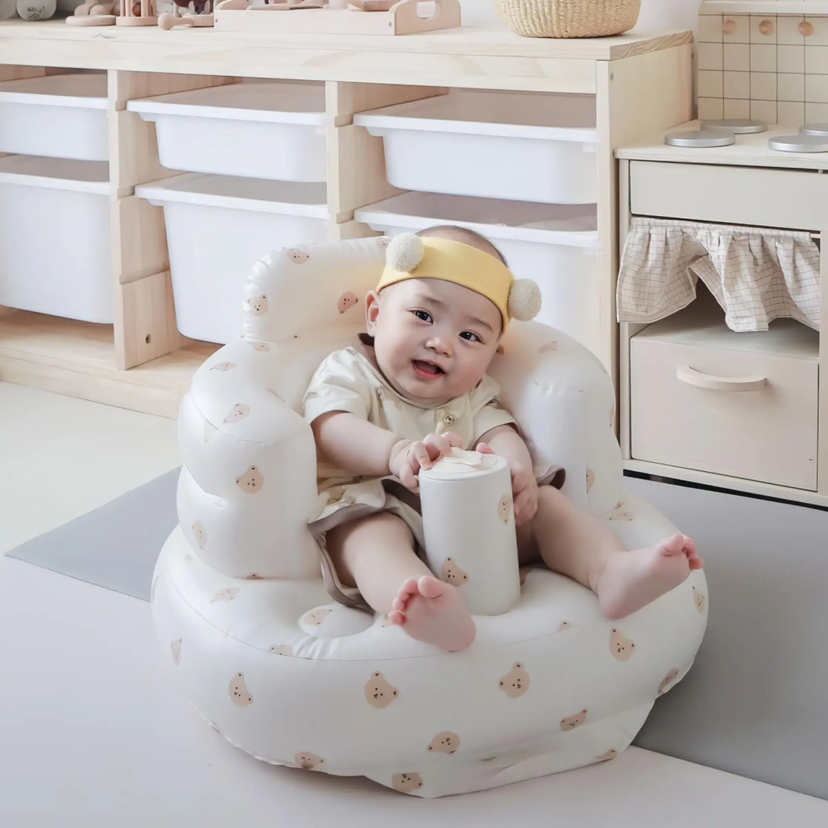 Baby Floor Chair for Sitting Up, Inflatable Baby Seat with Harness for Babies,Baby Seats for Infants, Blow up Baby Chair with Built in Air Pump